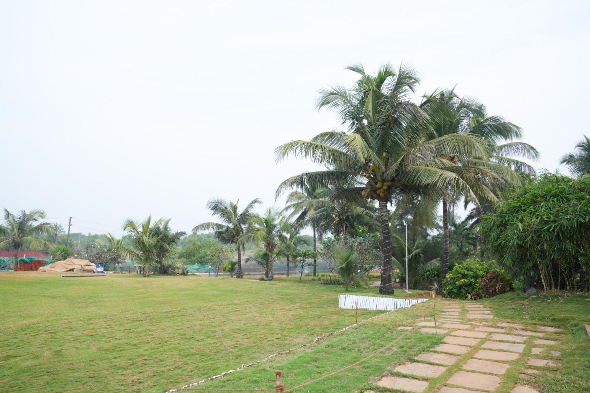 Regenta Beach House Resort, Goa Benaulim Eksteriør bilde