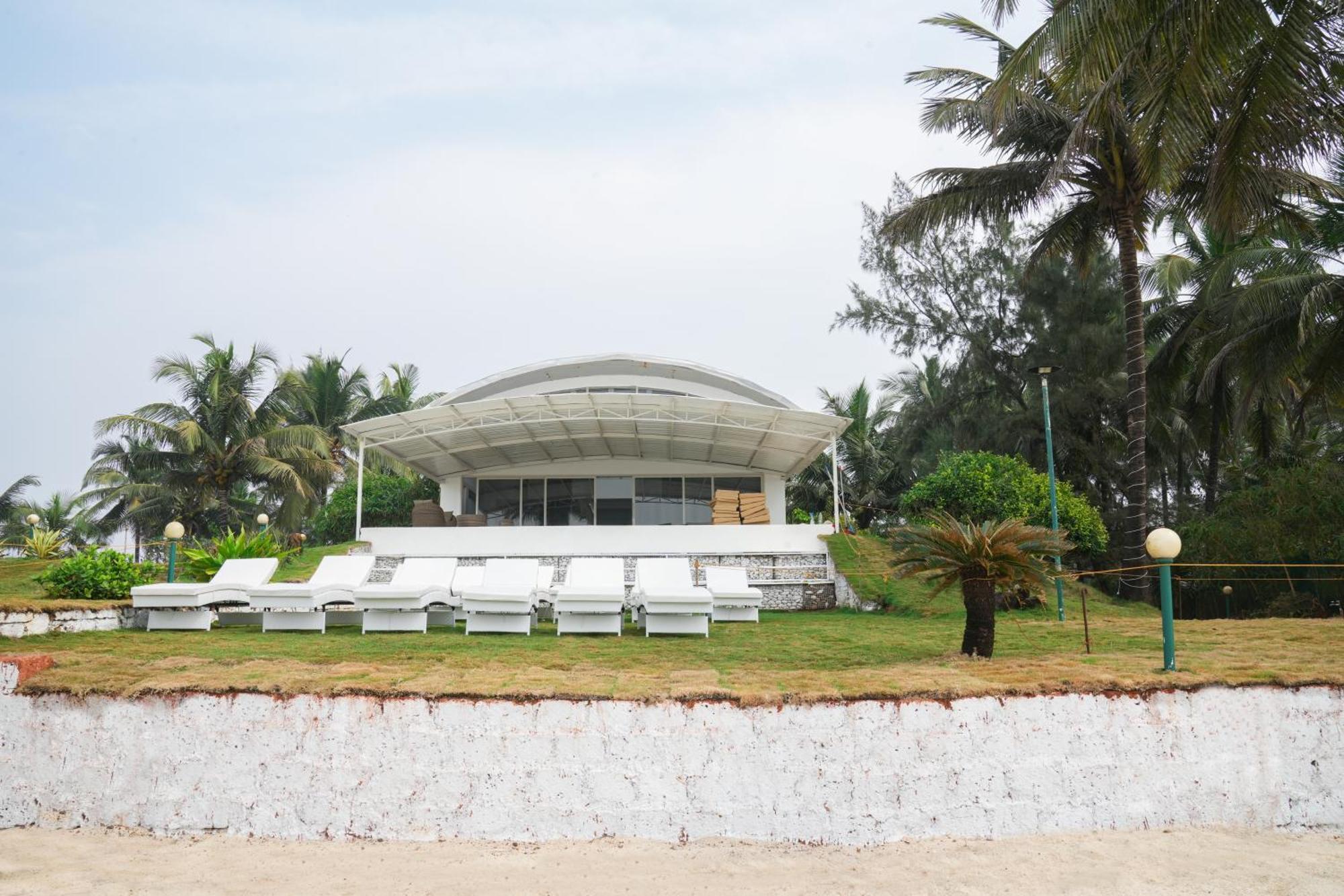 Regenta Beach House Resort, Goa Benaulim Eksteriør bilde